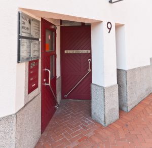 Eingang Gemeindebüro